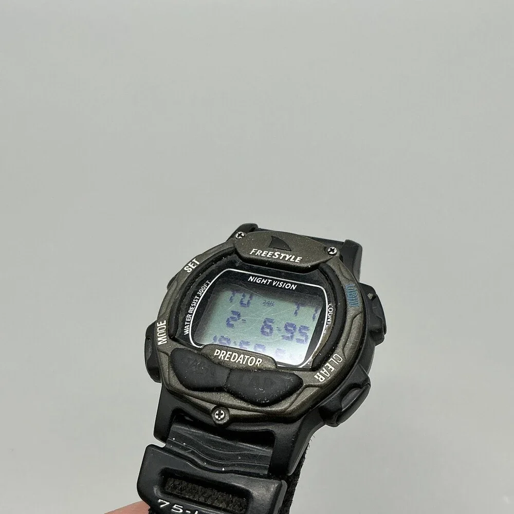 Vintage Freestyle Predator 711 Night Vision Mens Watch 39mm Digital New Battery